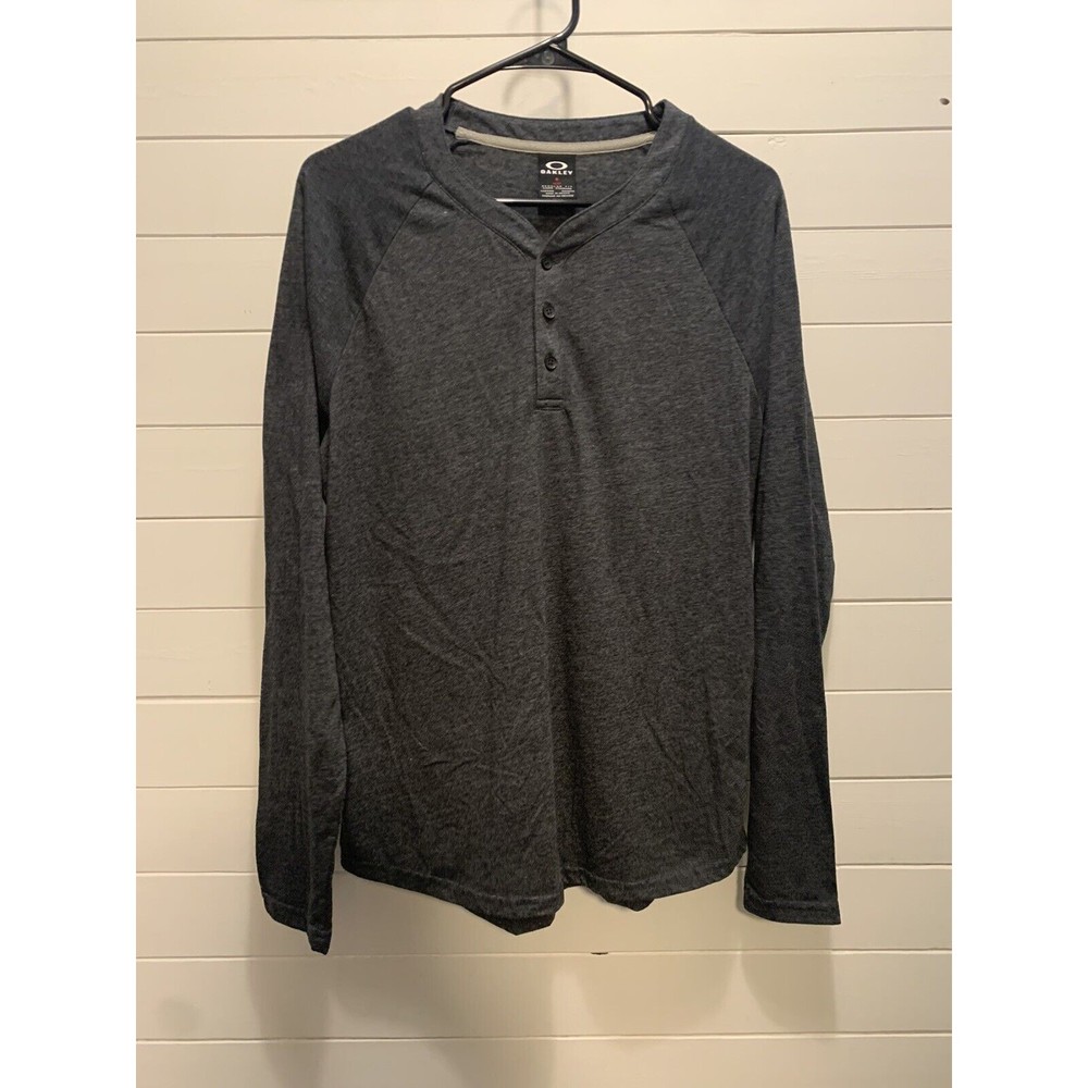 OAKLEY Men’s Henley Long-Sleeve T-Shirt Medium Gray
